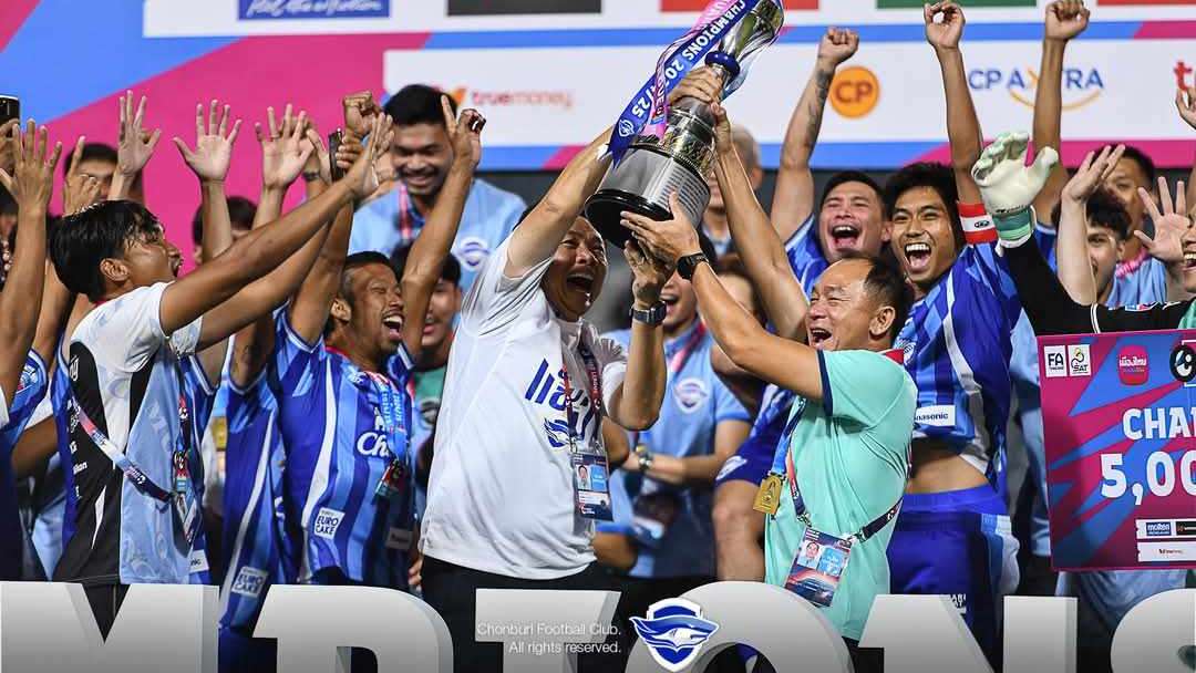 ธวัชชัย ดำรงค์อ่องตระกูล