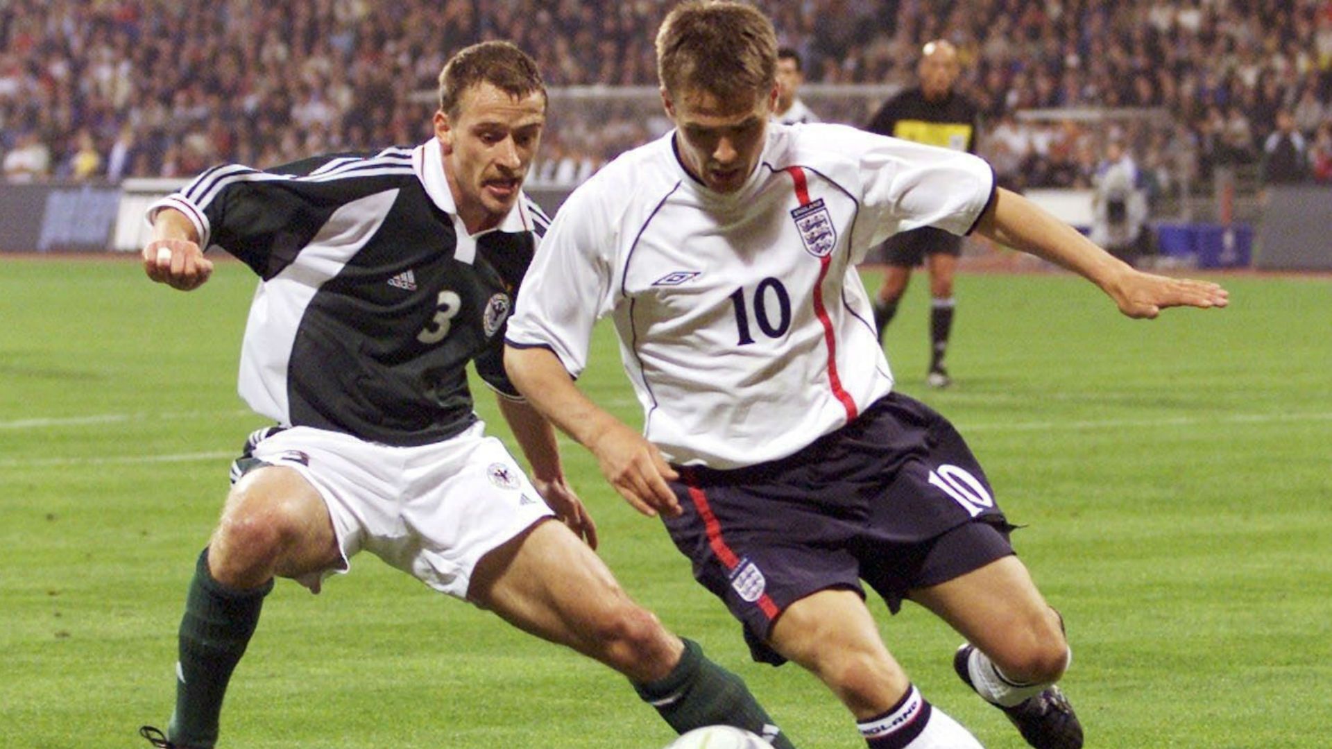 Michael Owen Germany vs England 2001