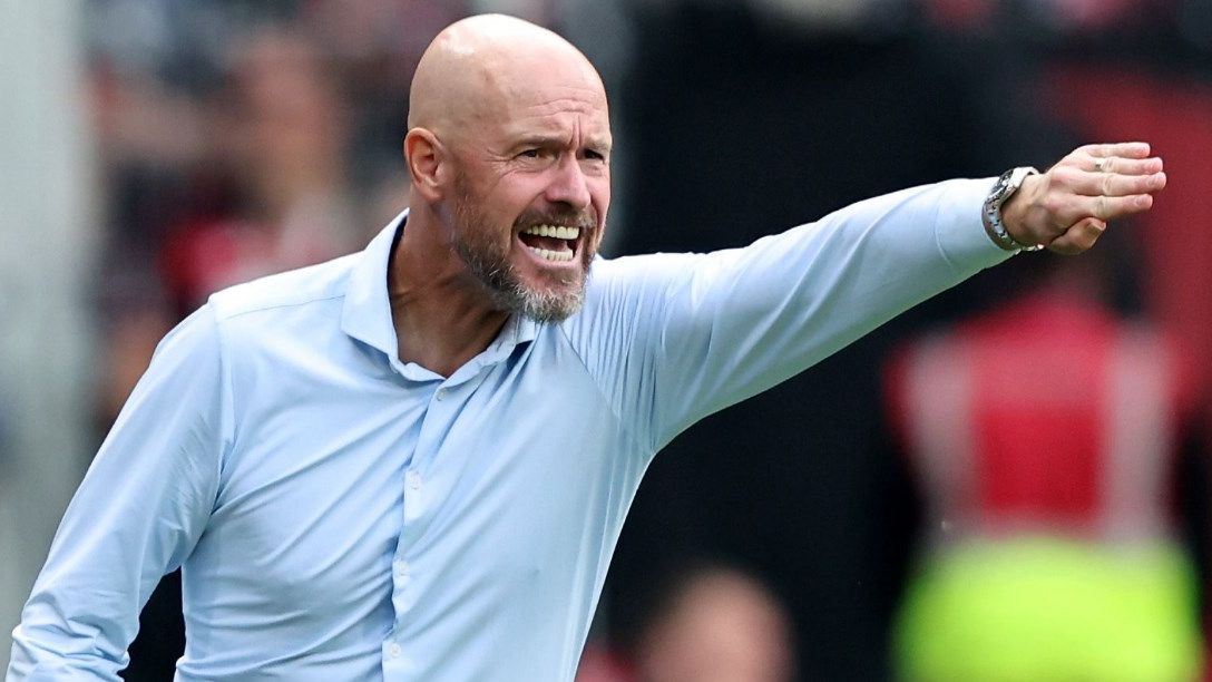 Erik ten Hag Bayer Leverkusen 2025