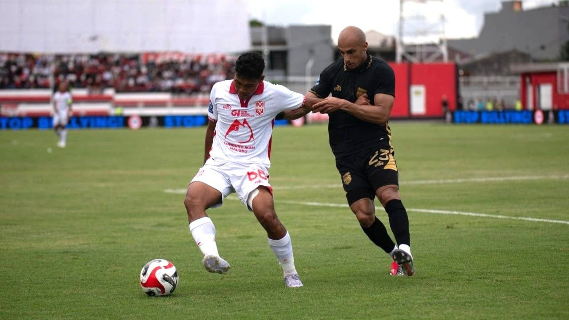 Malut United vs Borneo FC - Super League 28122025