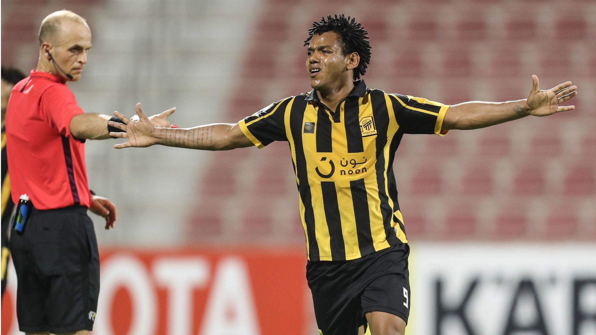 رومارينيو الاتحاد ذوب آهن أصفهان السعودية دوري أبطال آسيا