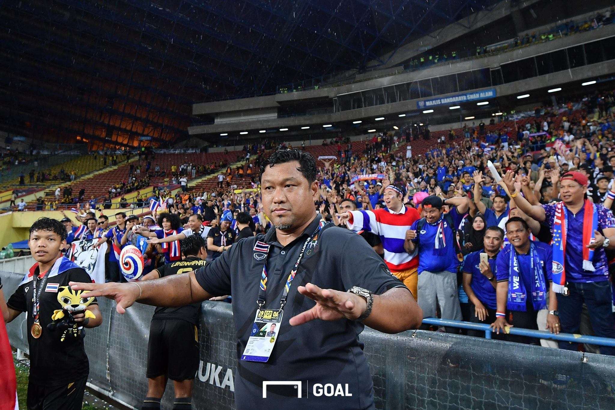 วรวุธ ศรีมะฆะ