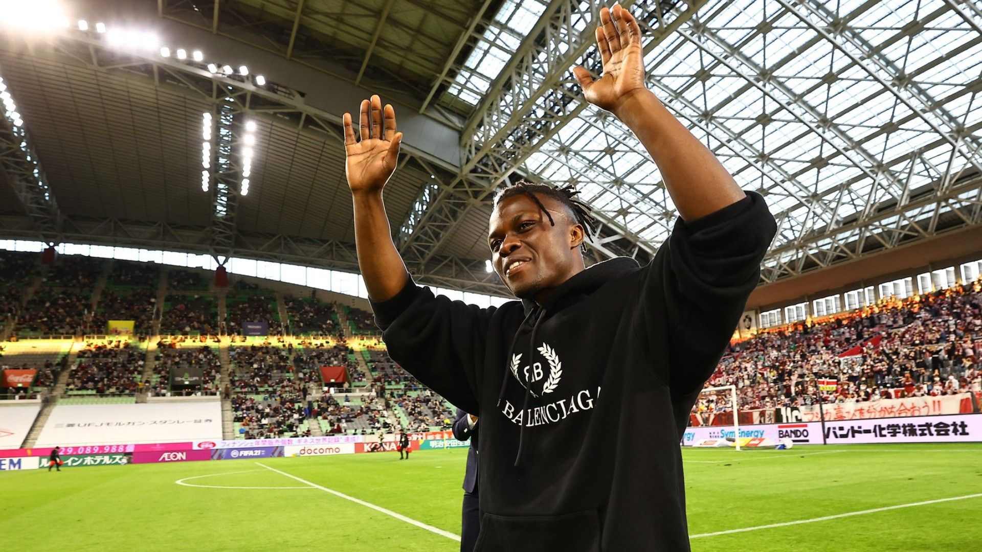 Vissel Kobe unveil Ayub Timbe.