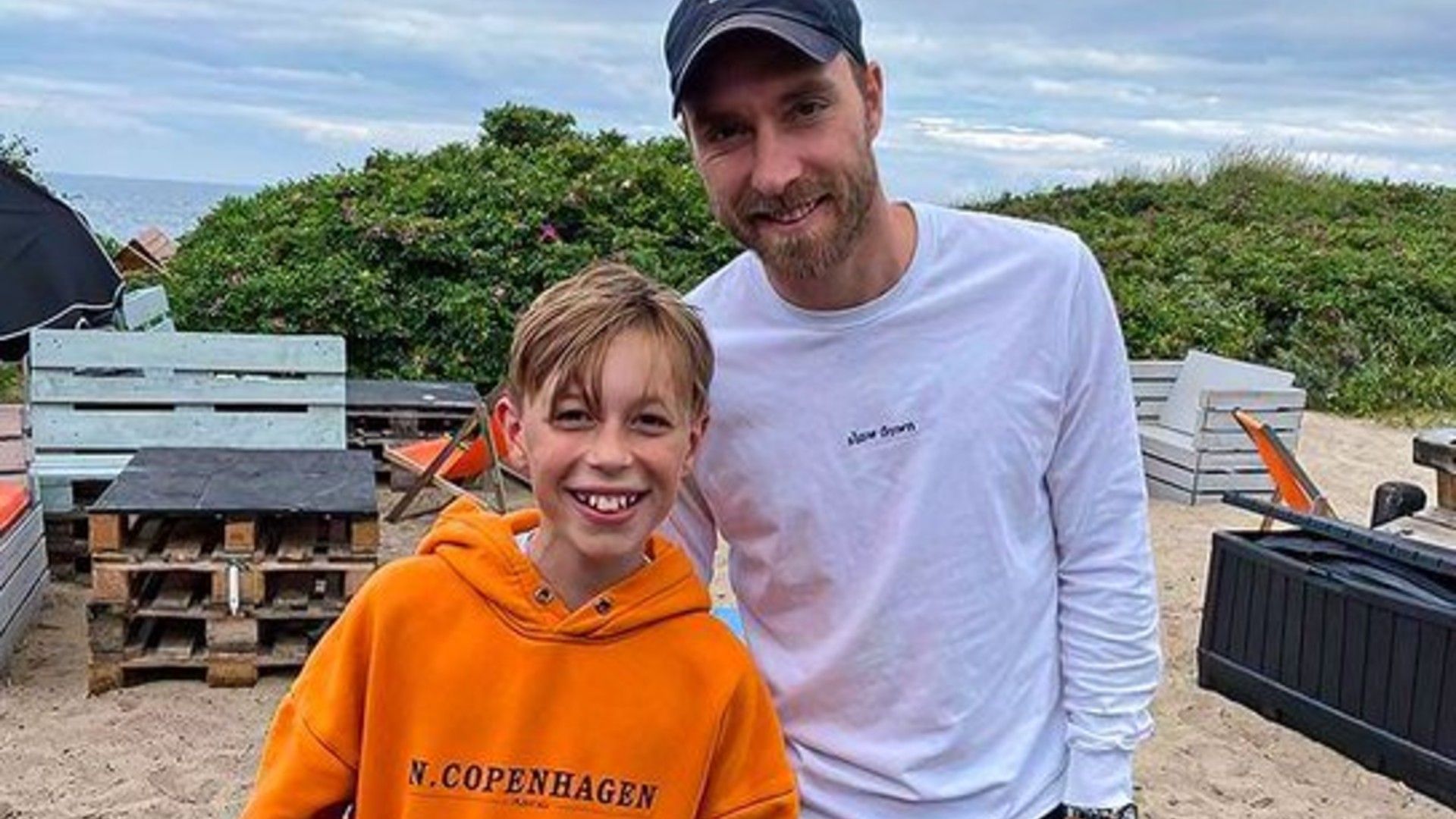 Eriksen e fã Dinamarca 03 07 2021