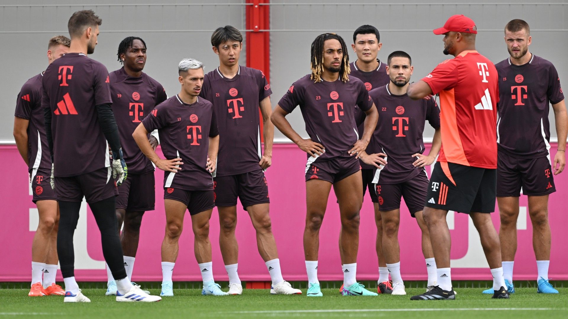 bayern munchen-training-hiroki ito-202407
