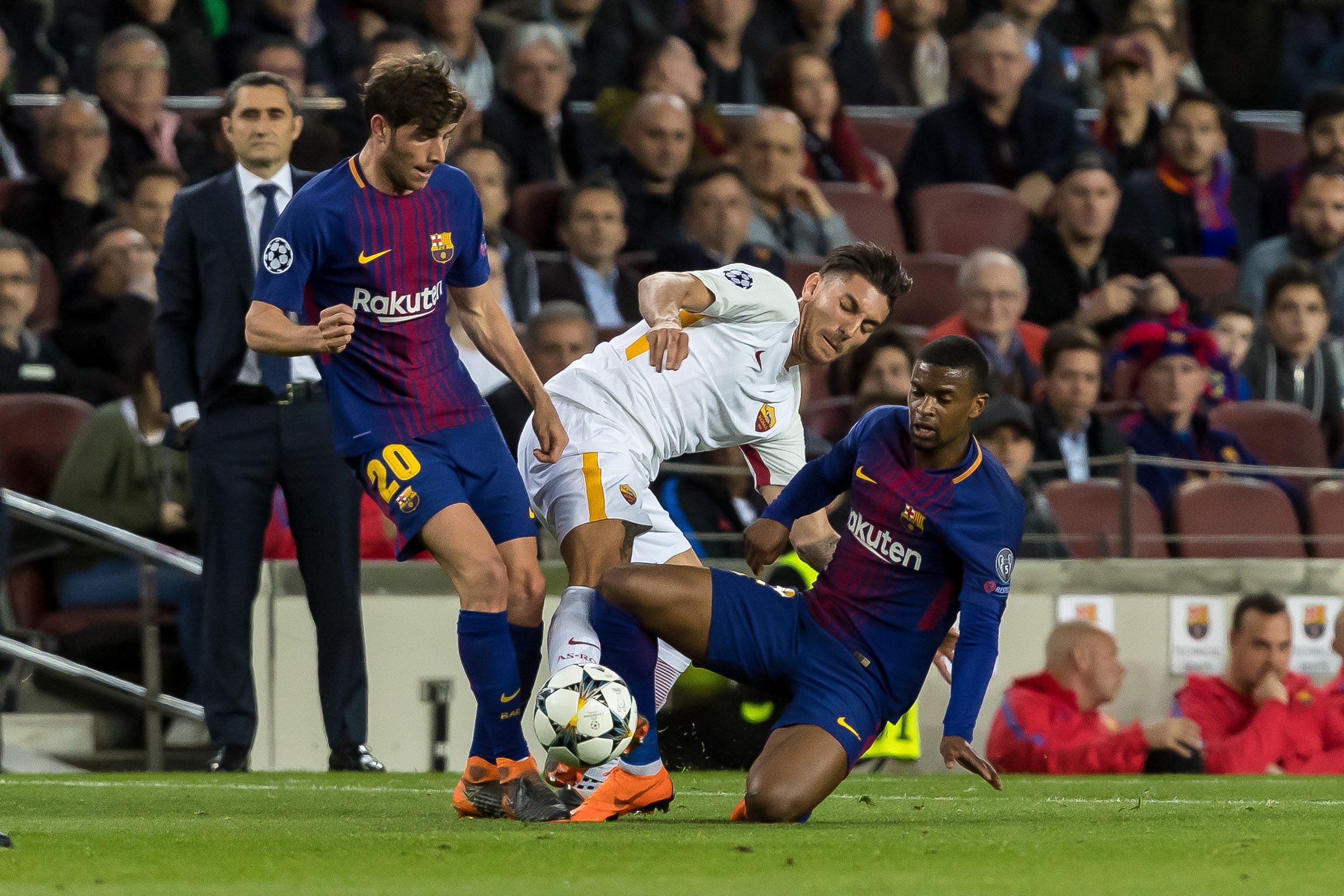 sergi roberto nelson semedo fcbarcelona asroma camp nou uefa champions league
