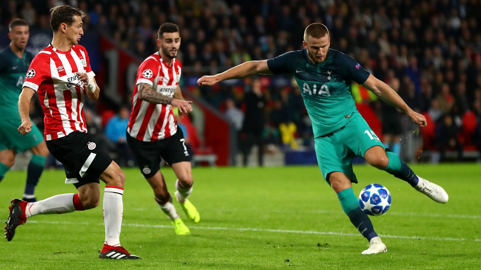 DANIEL SCHWAAB PSV EINDHOVEN ERIC DIER TOTTENHAM UEFA CHAMPIONS LEAGUE 24102018