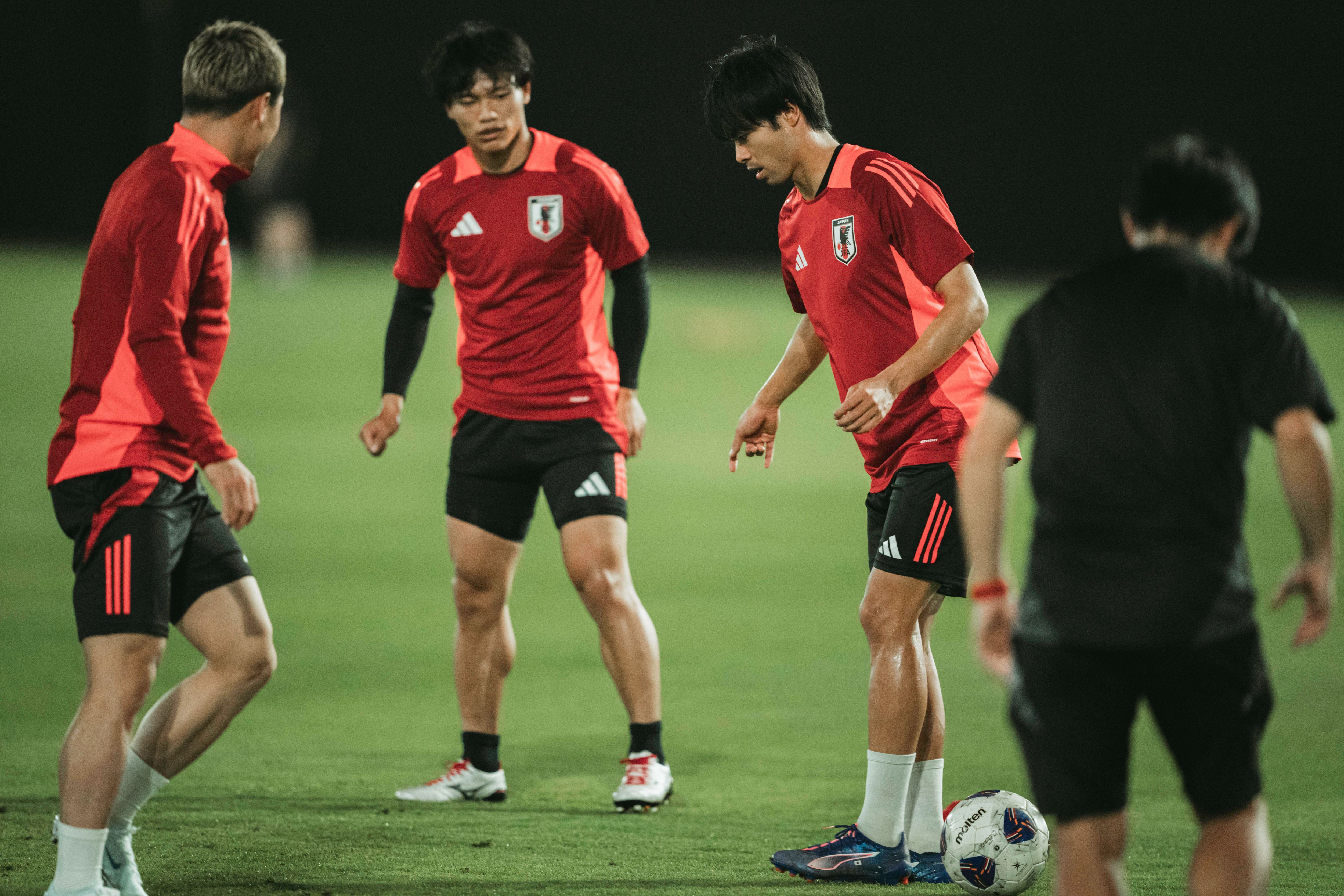 20241008-japan-training-hatate-mitoma