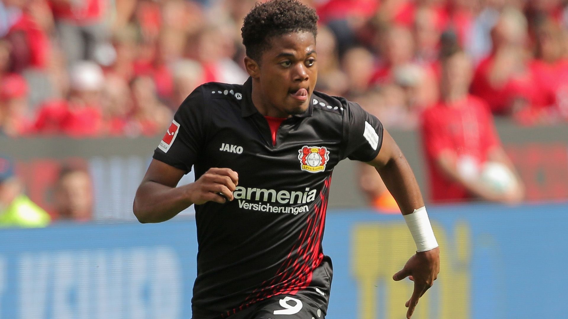 Leon Bailey Bayer Leverkusen 12052018