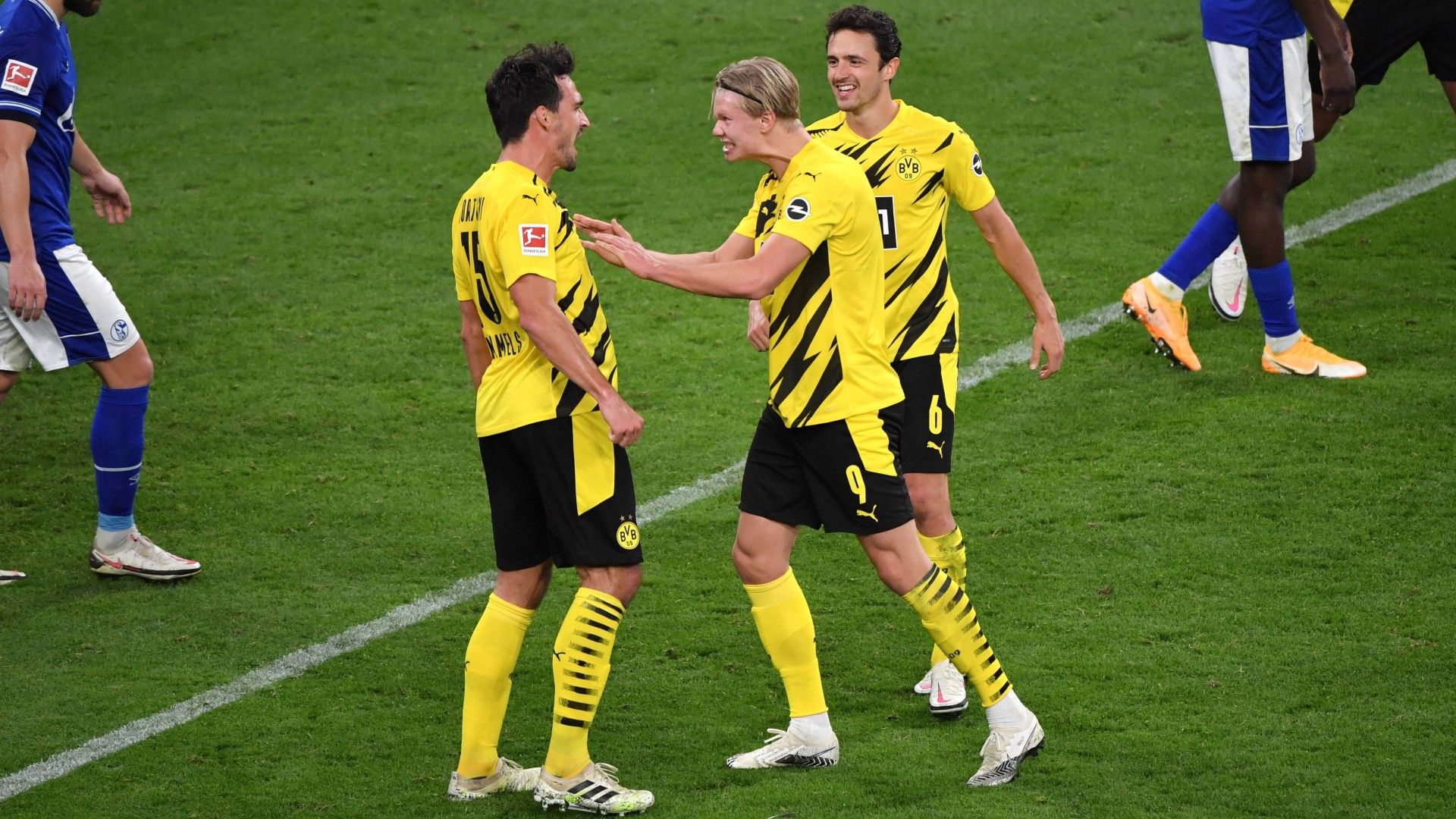 ONLY GERMANY Mats Hummels Borussia Dortmund Schalke 04 Bundesliga