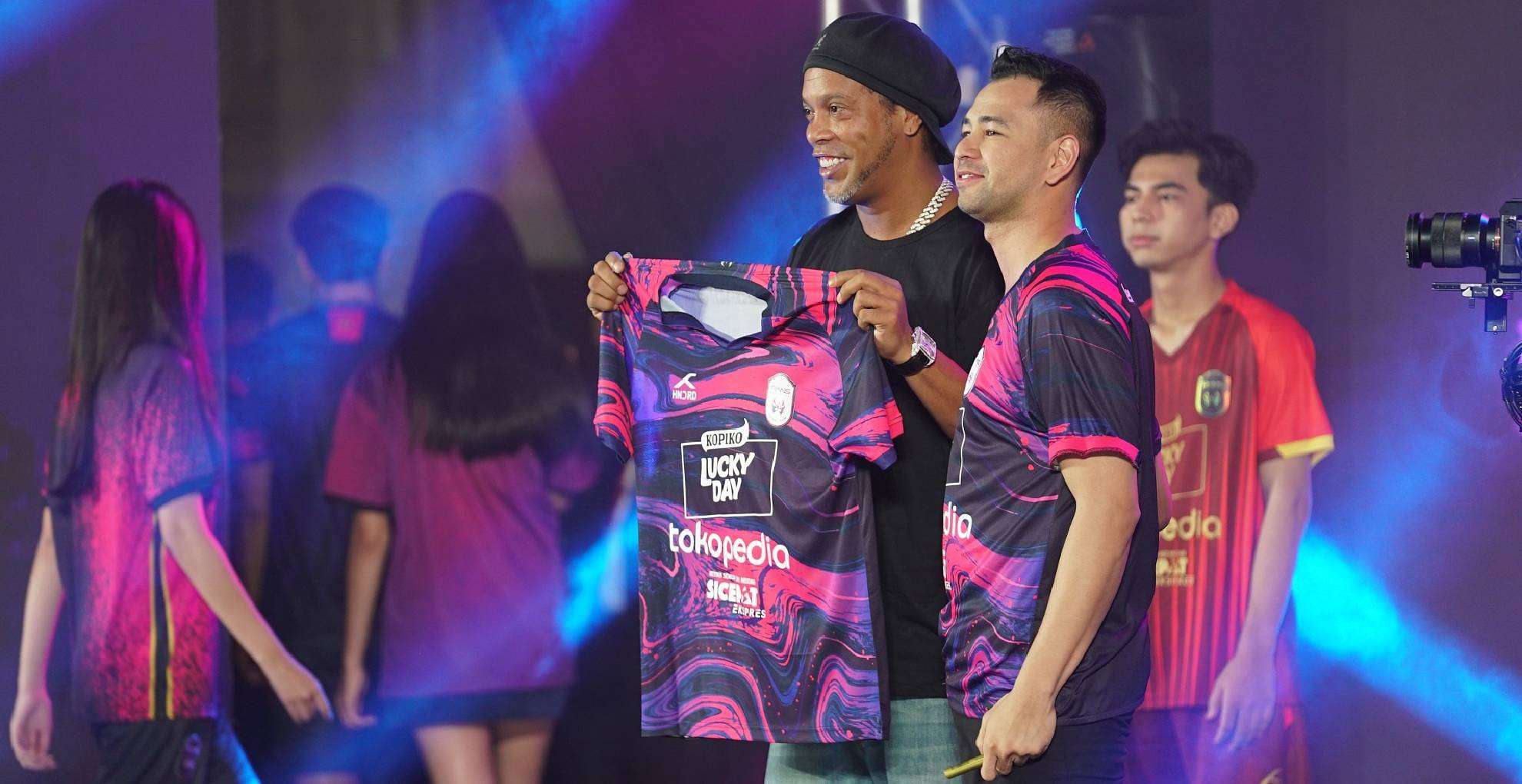 Ronaldinho & Raffi Ahmad - Launching RANS Nusantara FC