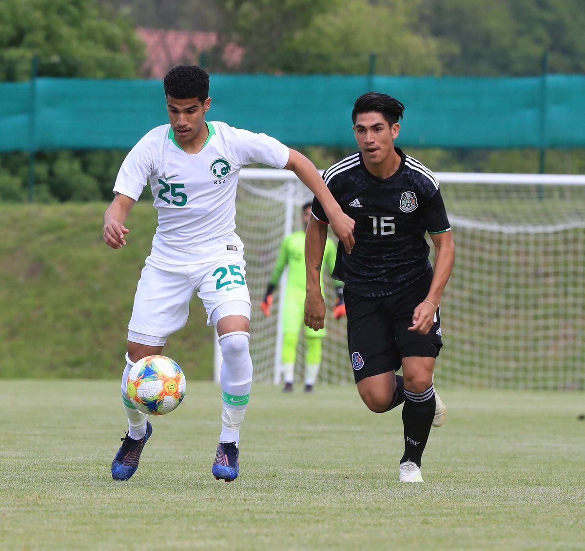 المنتخب السعودي للشباب