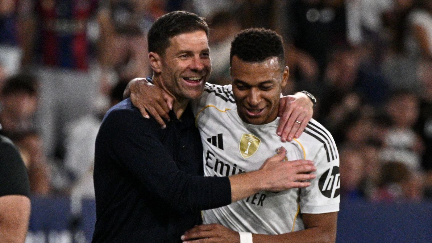 نصحه بضم لاعب روما .. مبابي يساعد تشابي ألونسو في تشيلسي!