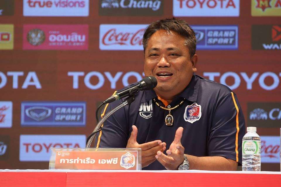 จเด็จ มีลาภ