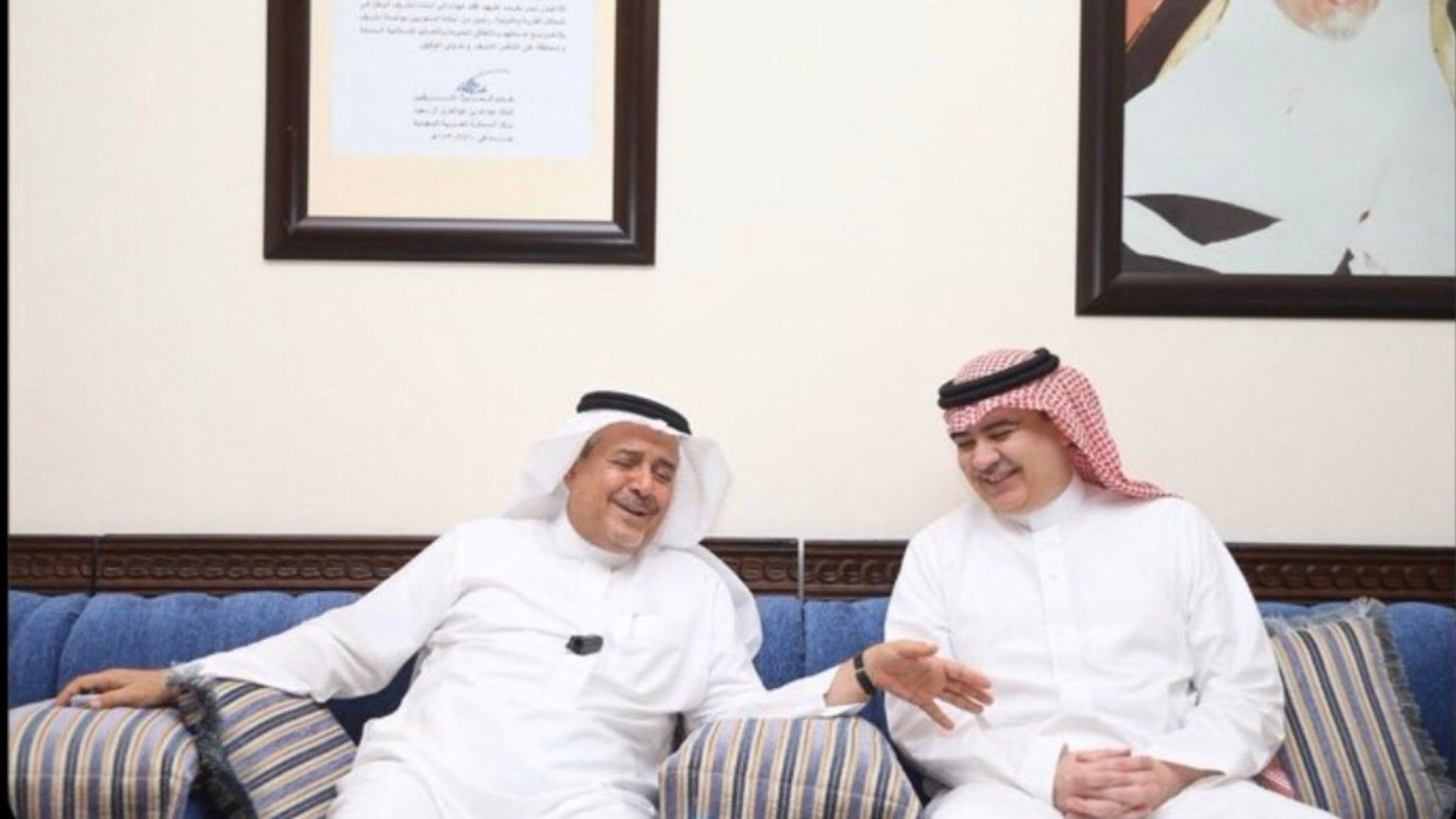 عبد الإله مؤمنة - الأمير منصور بن مشعل