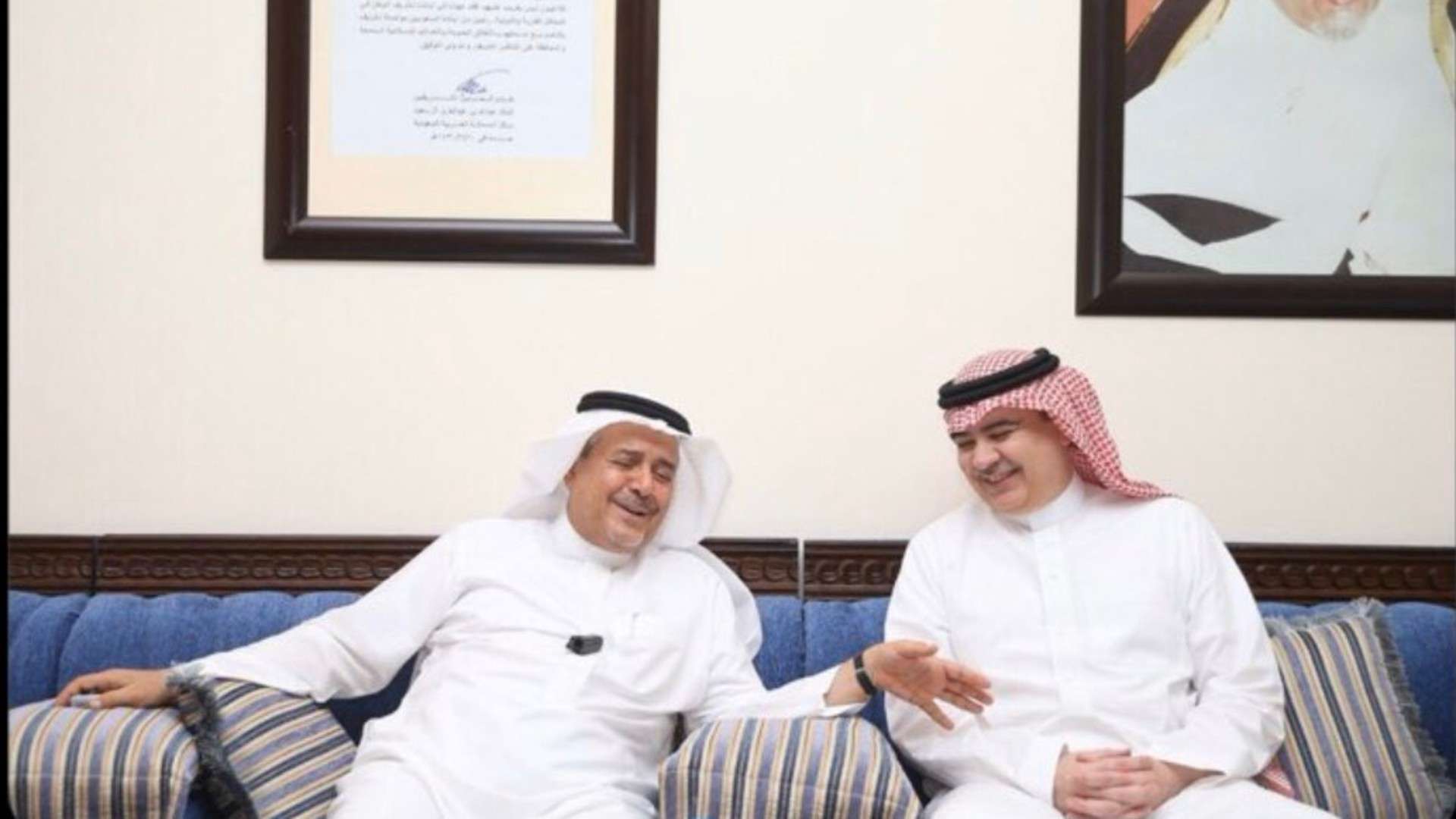 عبد الإله مؤمنة - الأمير منصور بن مشعل