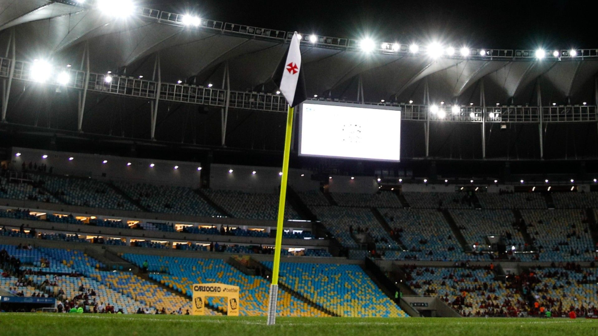 Vasco bandeirinha Maracanã
