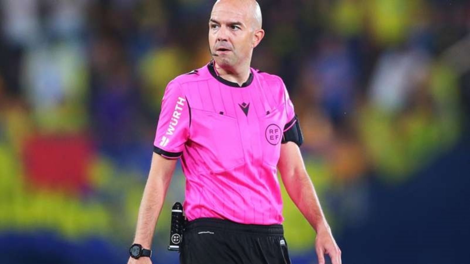 González Fuertes árbitro español