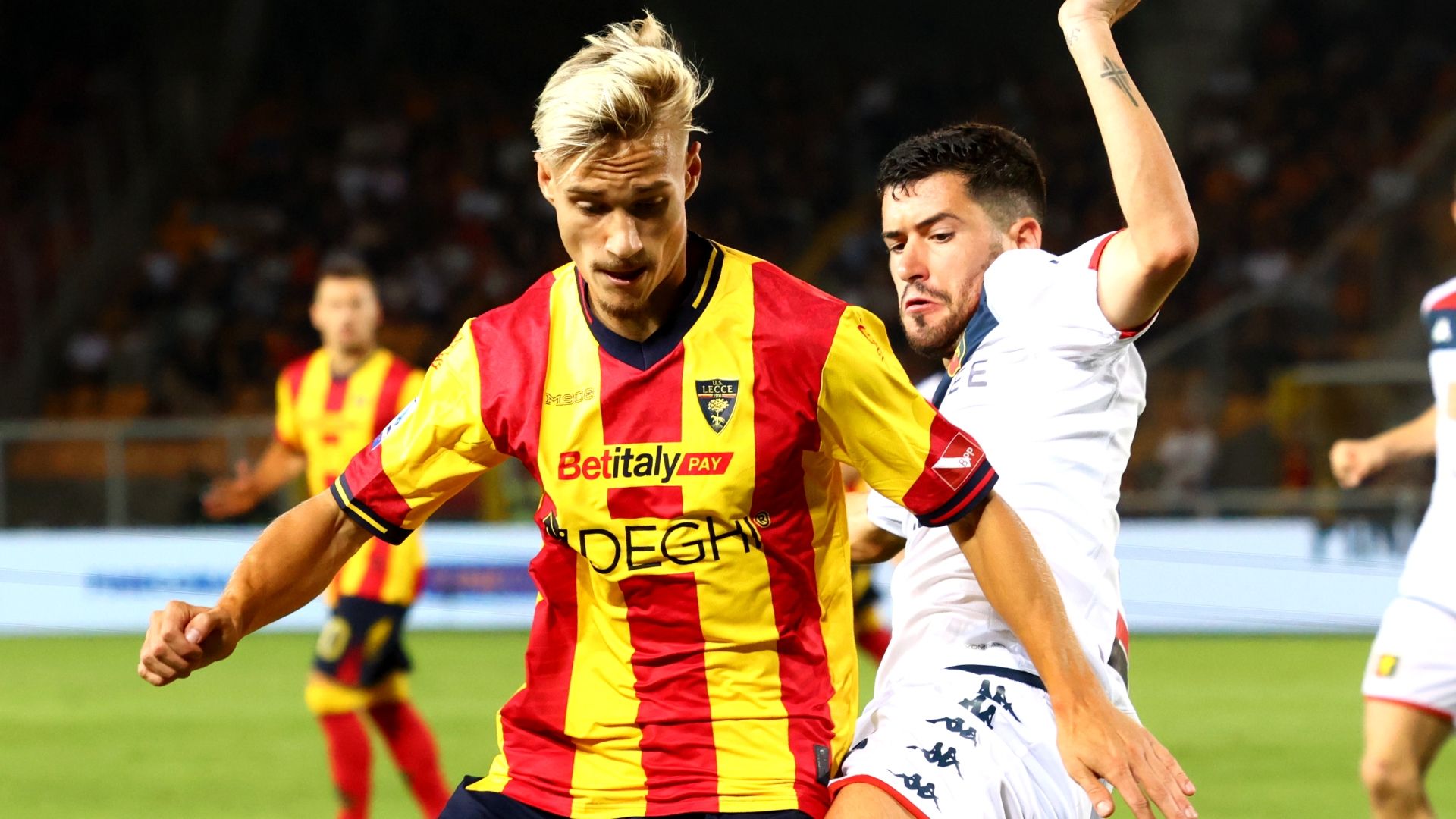 Martin Lecce Genoa Serie A