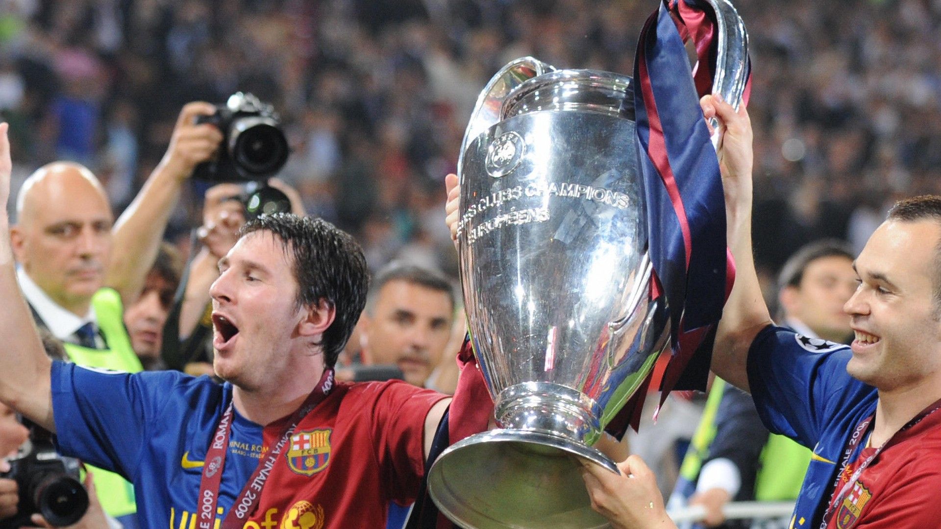MESSI INIESTA CHAMPIONS LEAGUE TROPHY