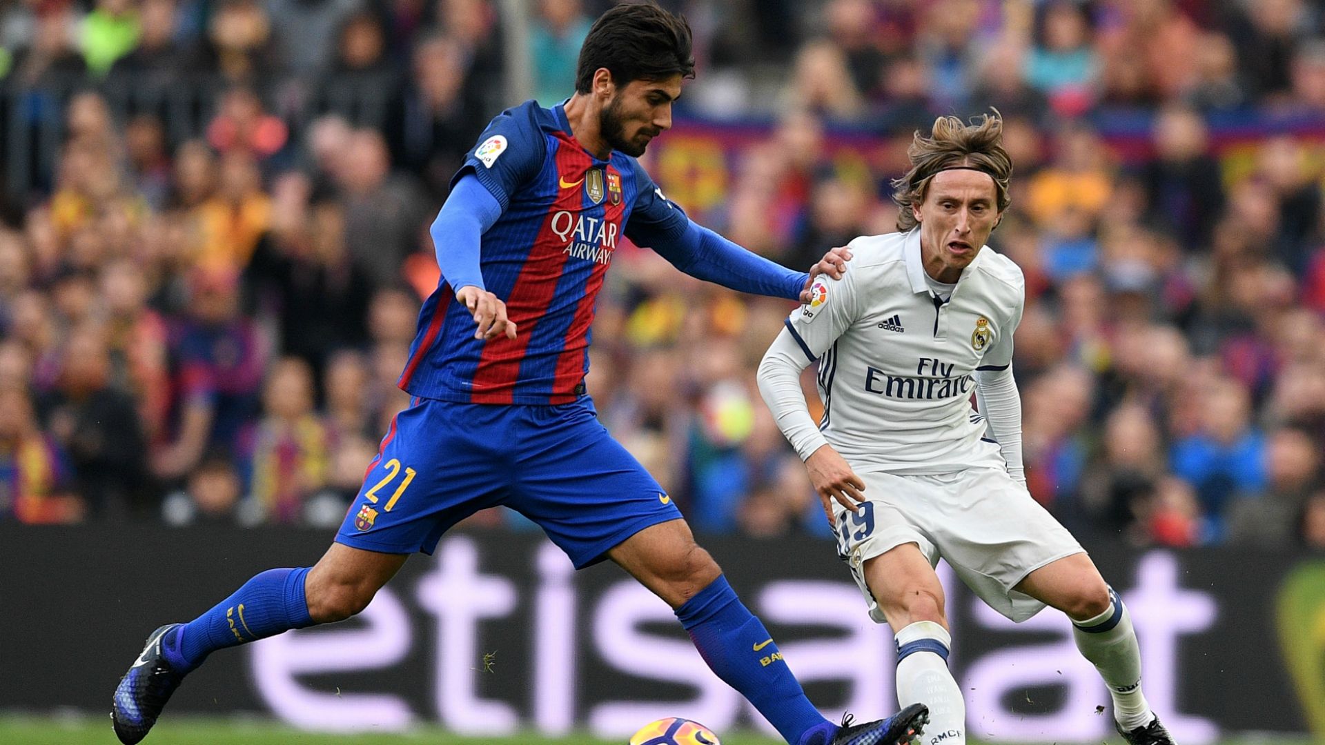 Andre Gomes Luka Modric Barcelona Real Madrid La Liga