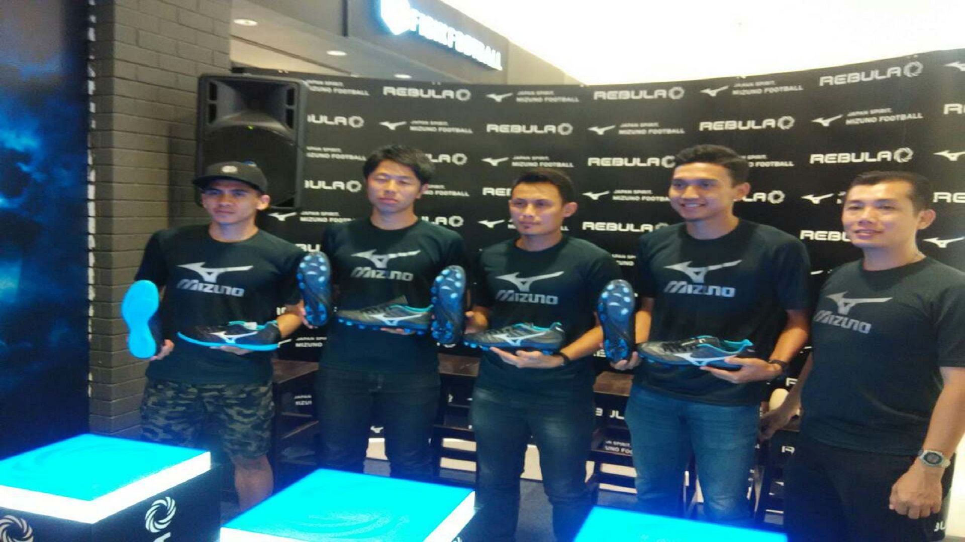 Dendi Sulistyawan-Dias Angga Putra Launching Mizuno-Rebula