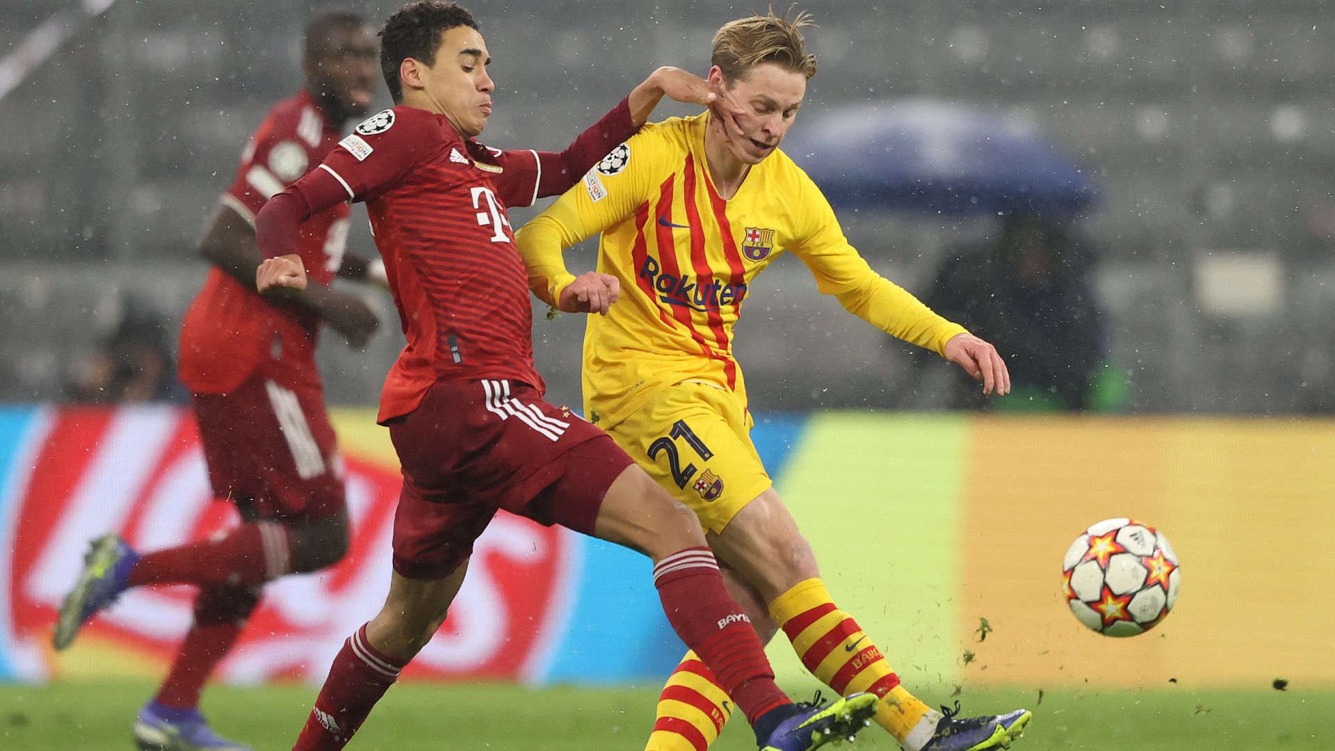 JAMAL MUSIALA BAYERN MÜNCHEN CHAMPIONS LEAGUE 08122021