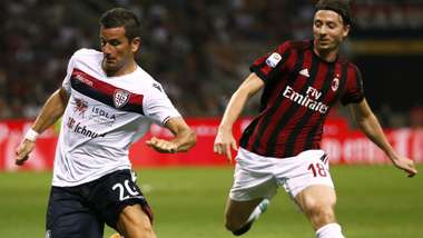 Montolivo Padoin Milan Cagliari Serie A