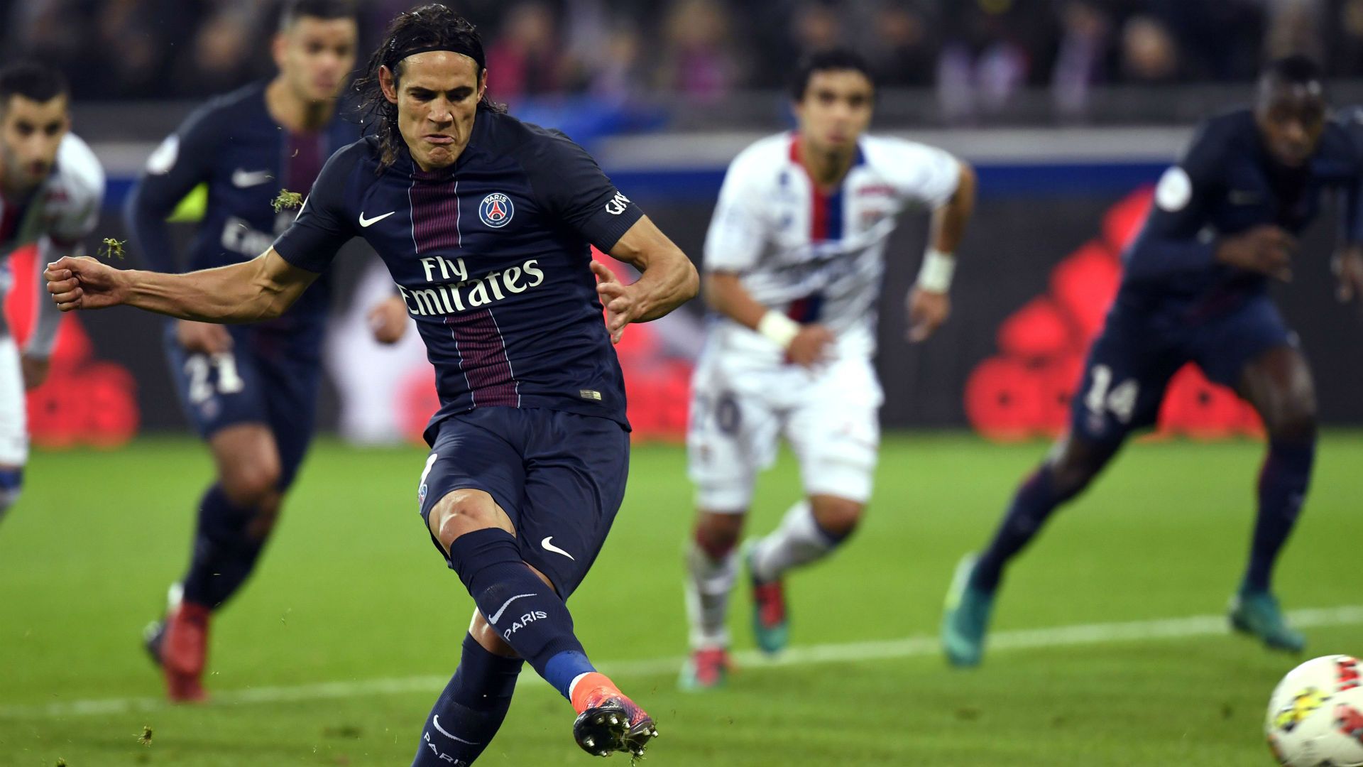 Edinson Cavani Lyon Paris SG Ligue 1 27112016