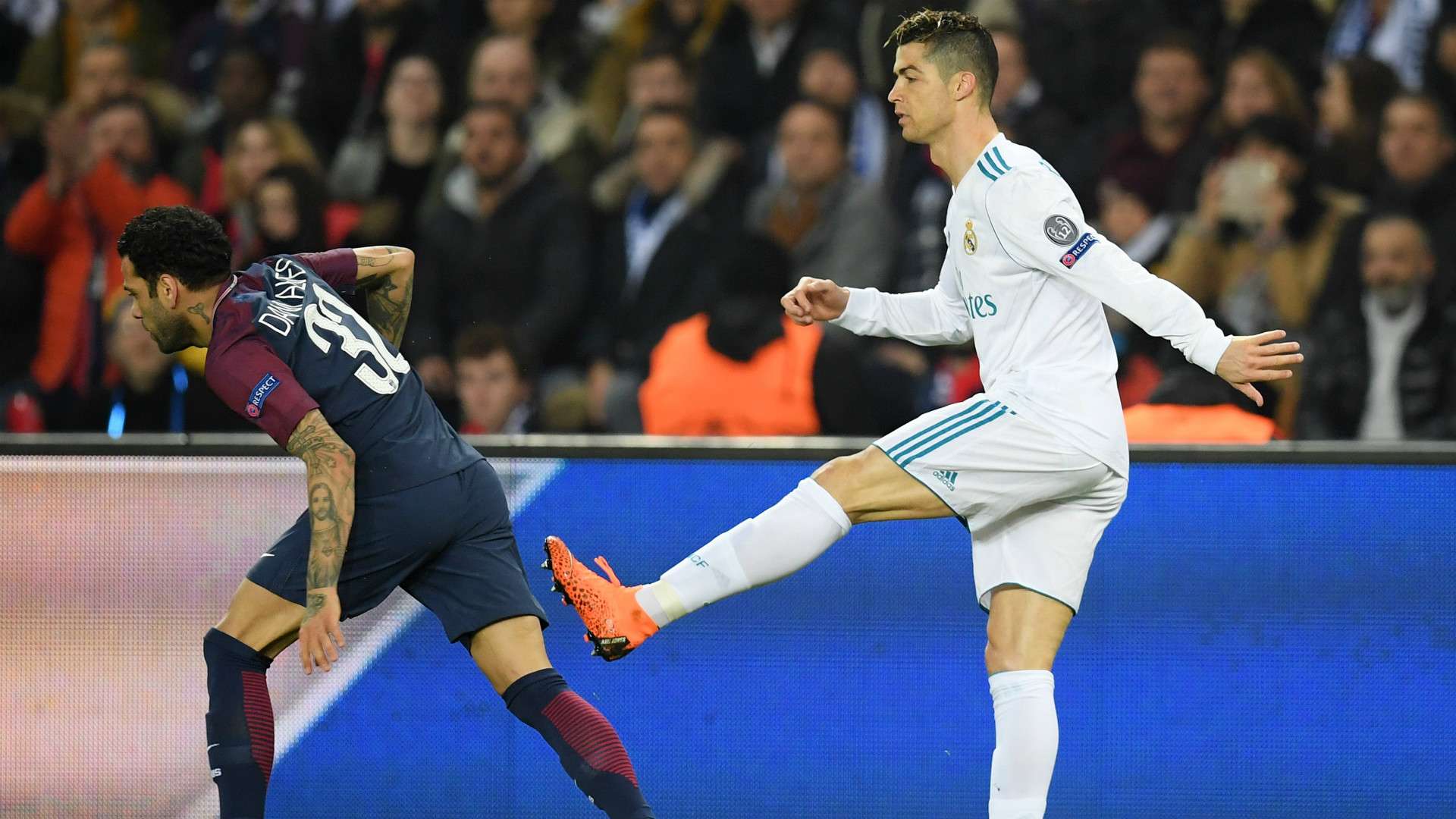 CRISTIANO RONALDO DANI ALVES PSG REAL MADRID CHAMPIONS LEAGUE