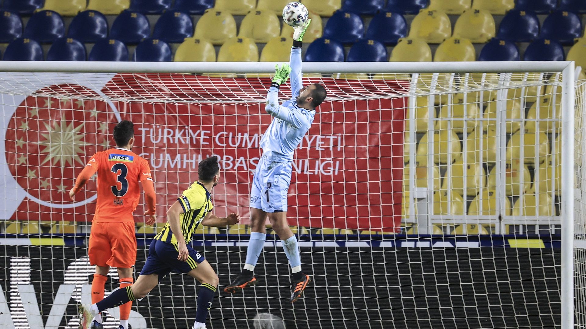 Volkan Babacan Fenerbahçe Başakşehir 12242020