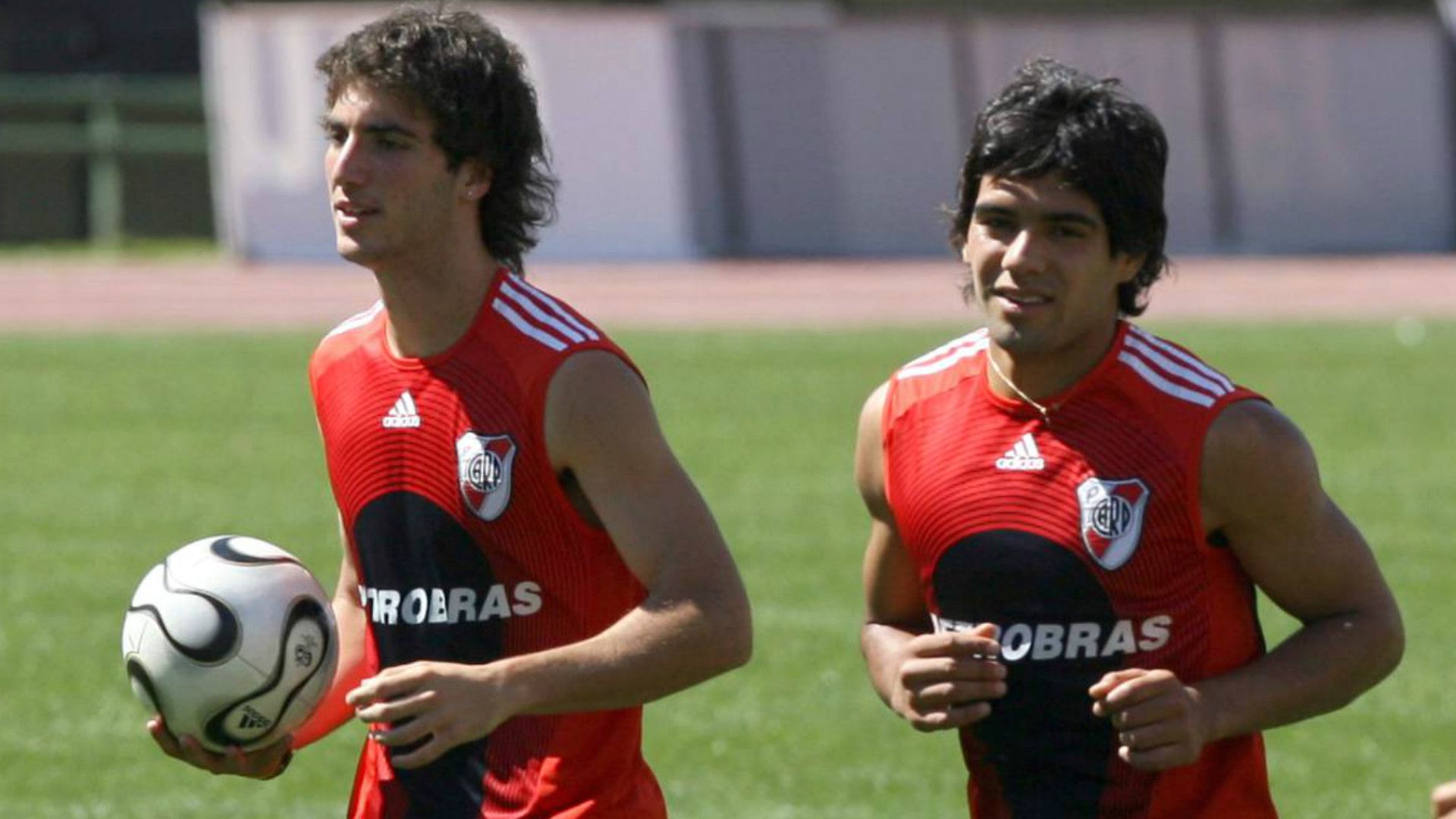 Higuain Falcao River Plate 2005