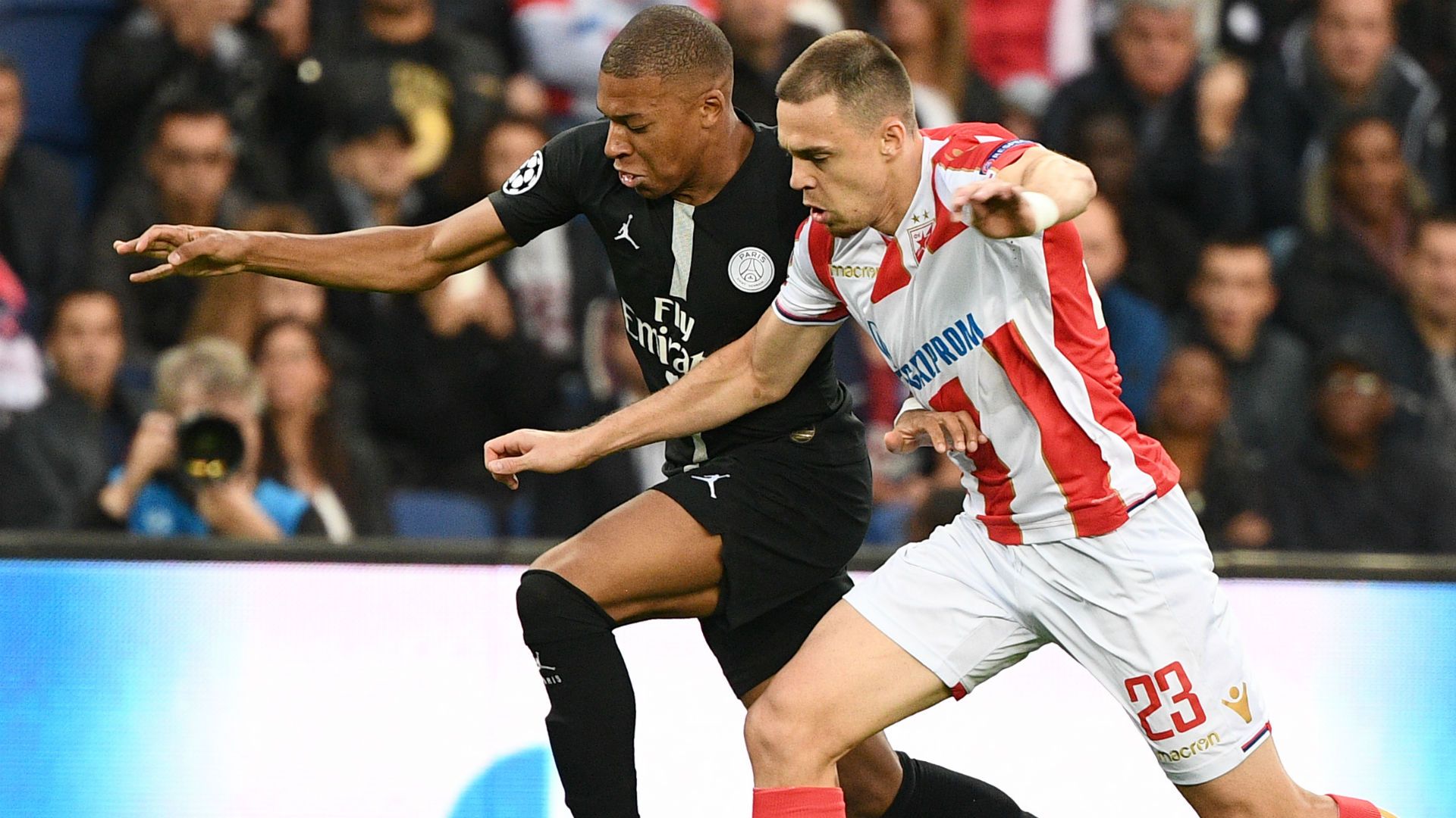 Kylian Mbappe Milan Rodic PSG Red Star Belgrad UEFA Champions League 03102018