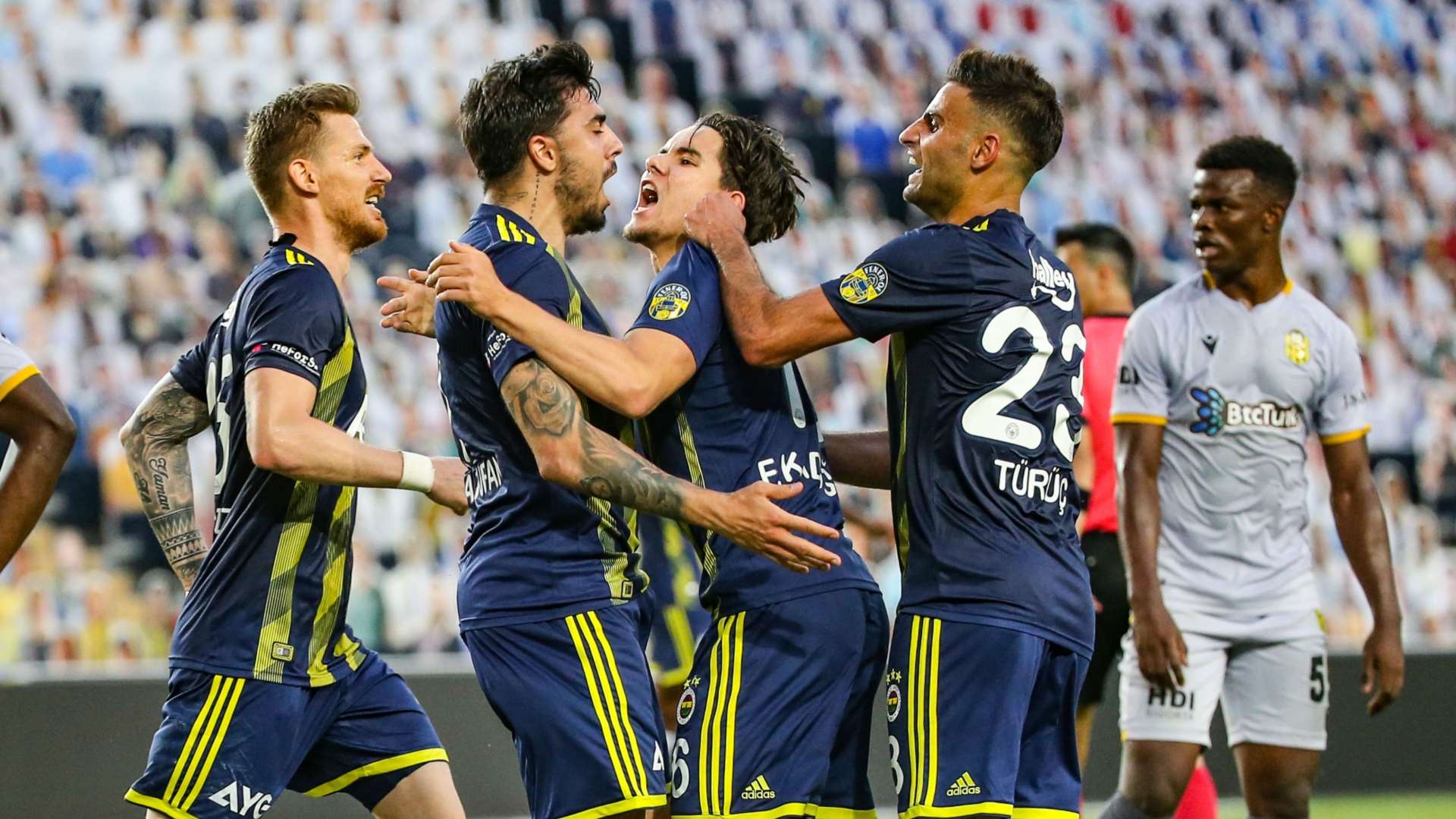 fenerbahce yeni malatyaspor gol sevinci 27062020