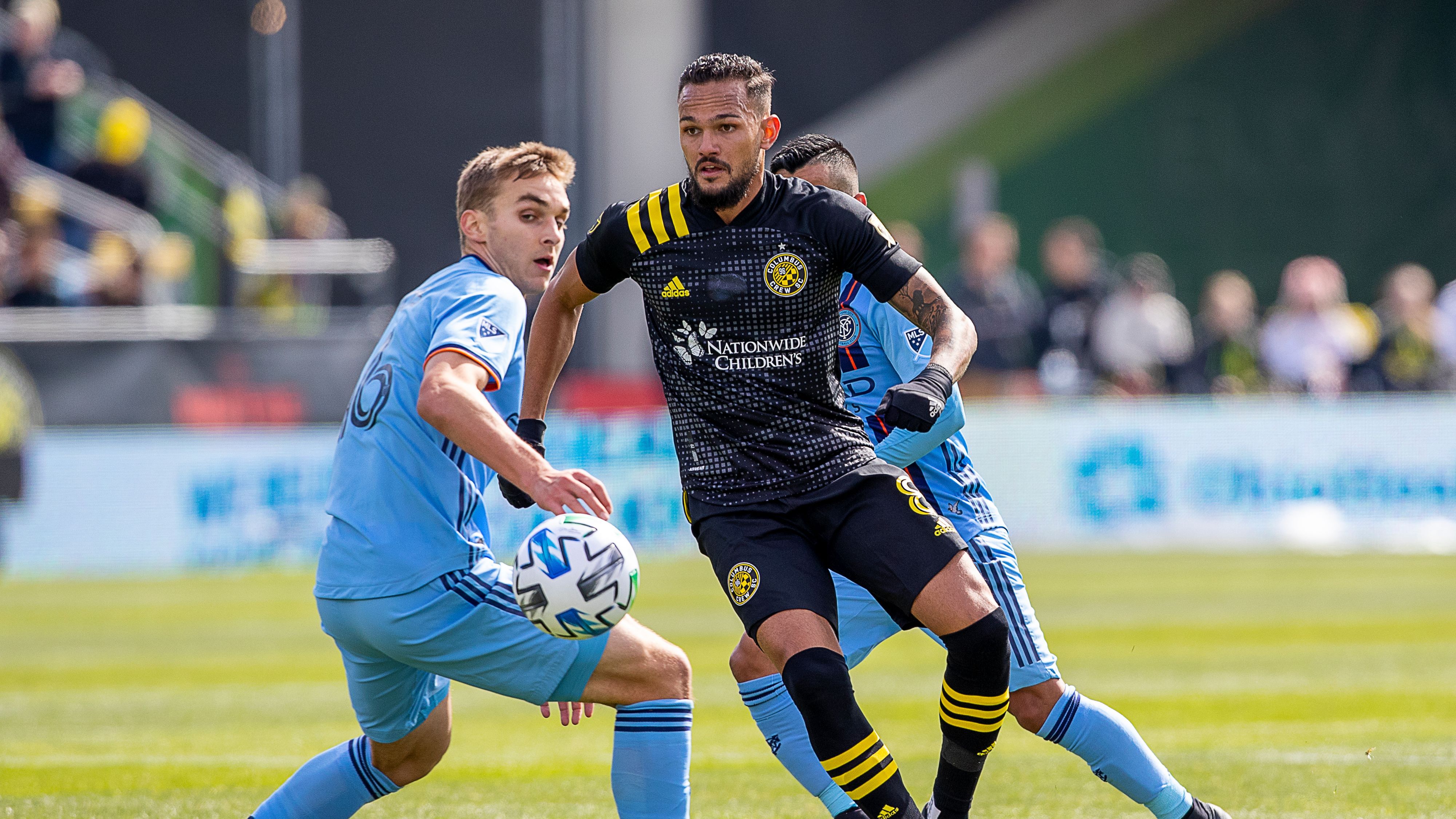 Artur em ação pelo Columbus Crew, na MLS