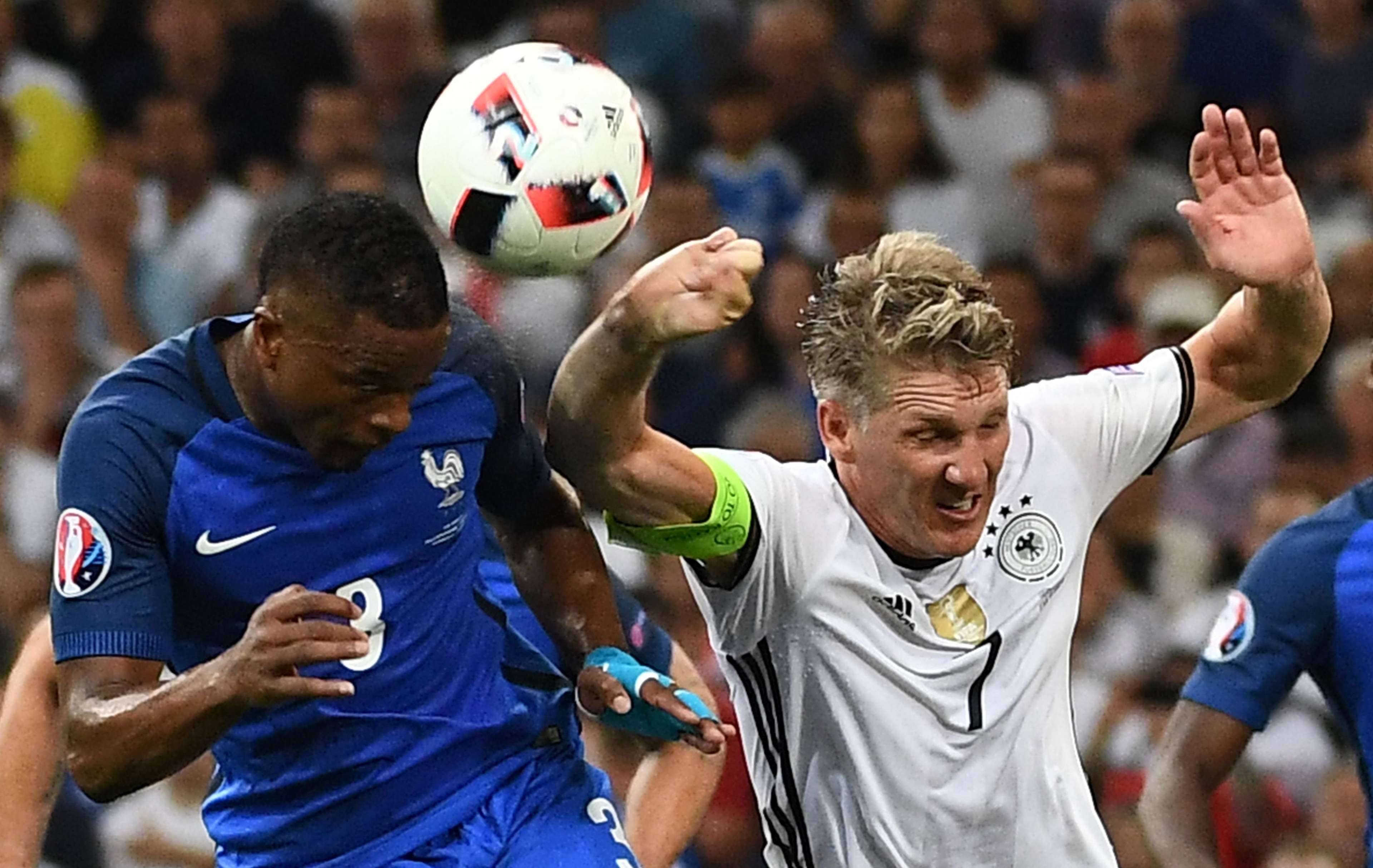 Evra Schweinsteiger 2016