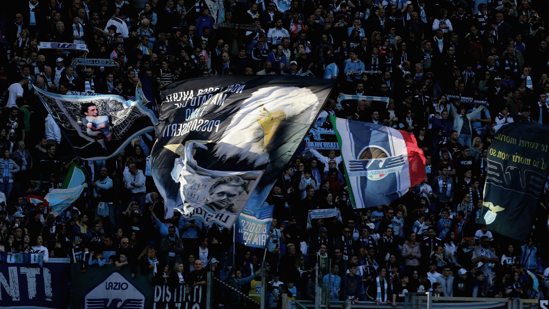 Lazio fans
