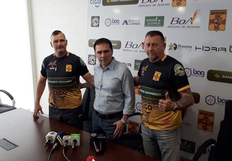 Destroyers, Carlos Leeb