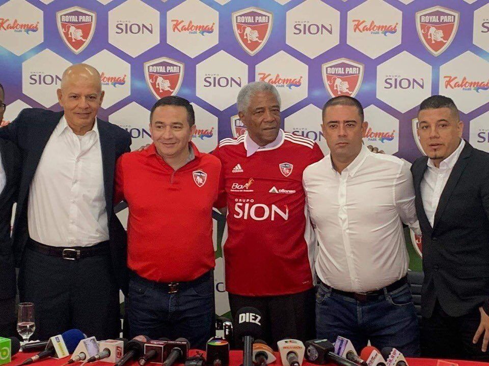 Francisco Maturana Royal Pari