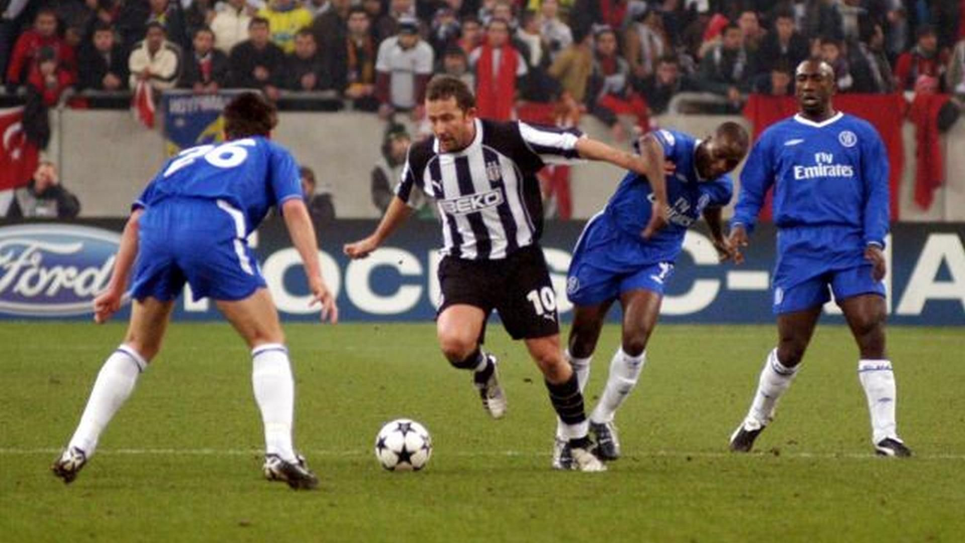 Sergen Yalcin Chelsea Besiktas 10012003