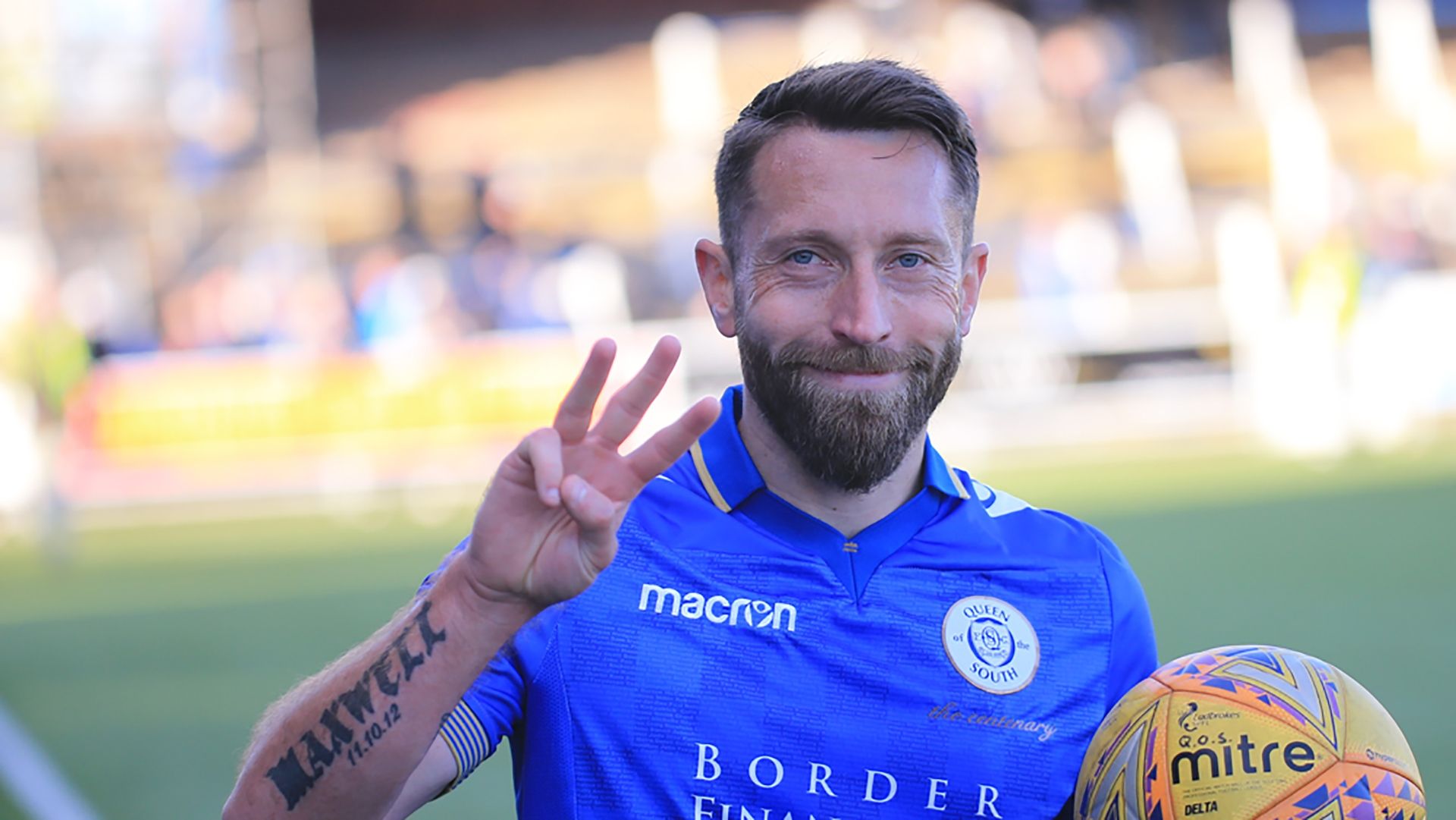 Stephen Dobbie