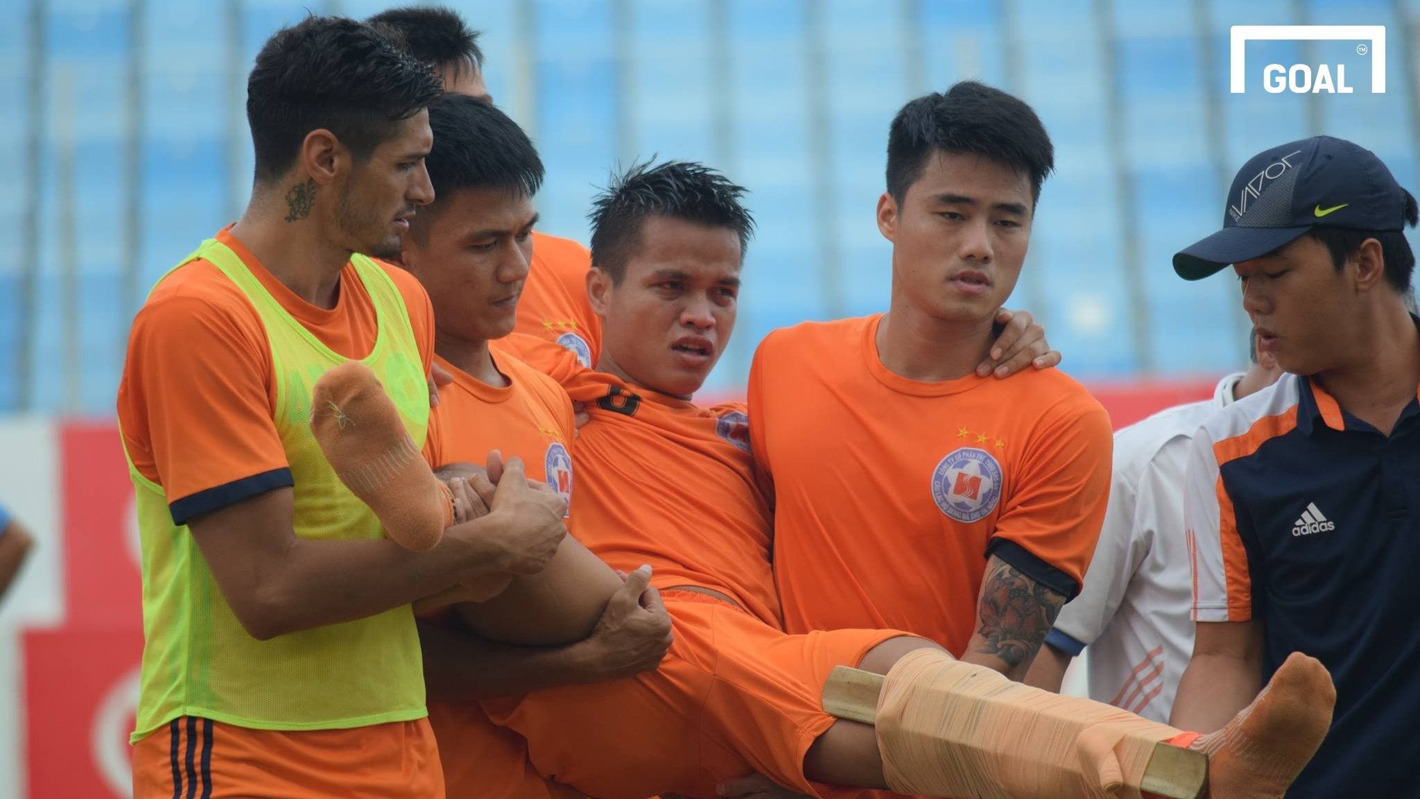 A Mít dính chấn thương nặng 26/10/2017 SHB Đà Nẵng