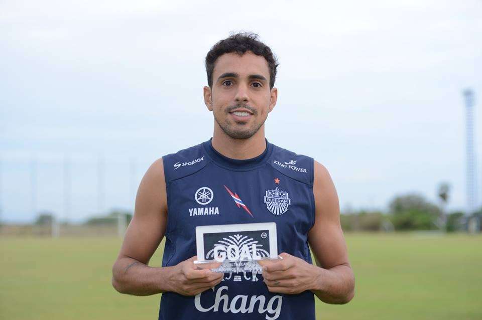 Diogo Luis Santo - Goal POTM