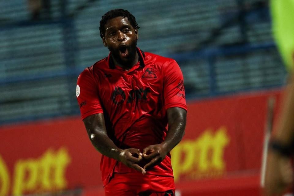 เจย์ เอ็มมานูเอล โธมัส