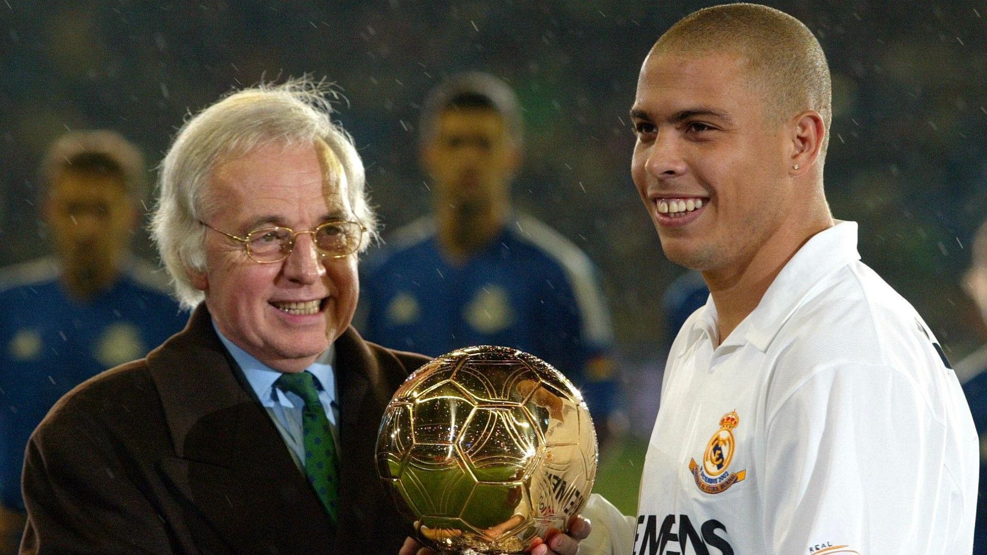 Ronaldo Nazario Balón de Oro 2002