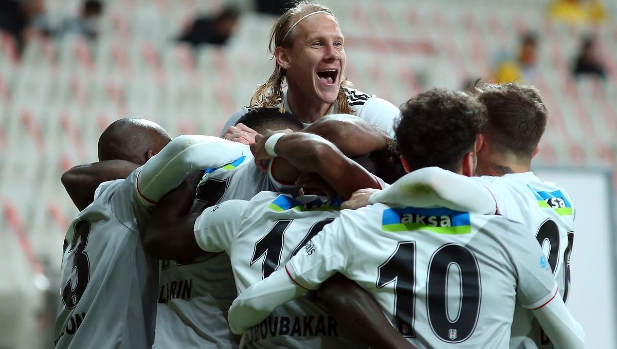 Domagoj Vida Besiktas Yeni Malatyaspor 11/01/20