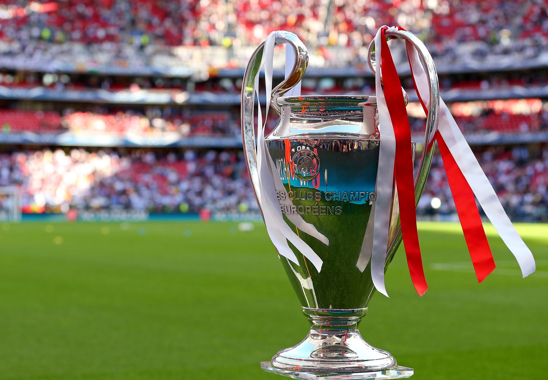 Trophy Estadio da Luz Champions League final 05242014