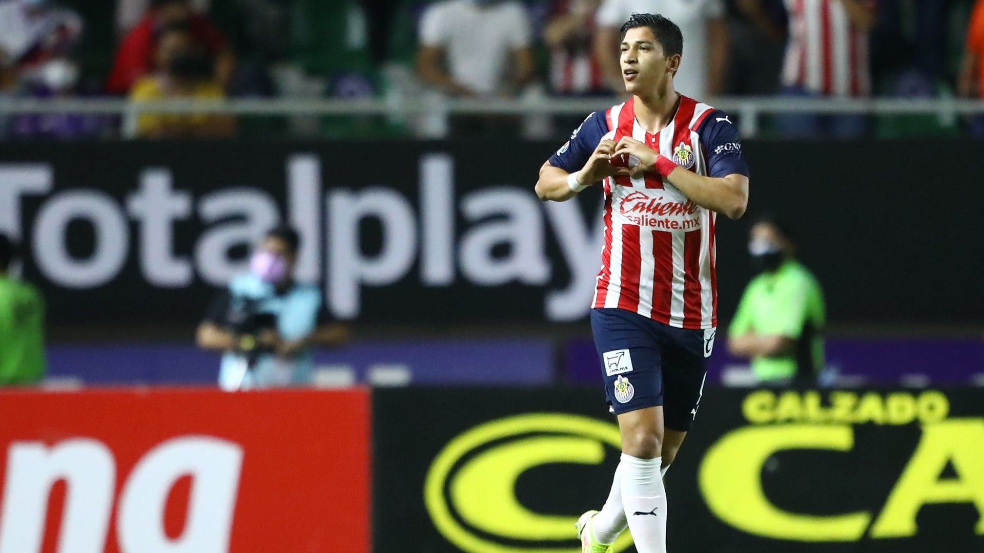 Ángel Zaldívar Chivas Apertura 2021