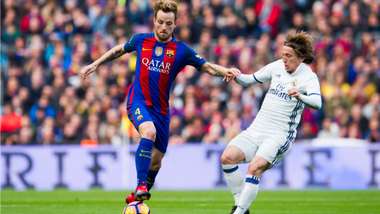 ivan rakitic luka modric - real barcelona - la liga 2016