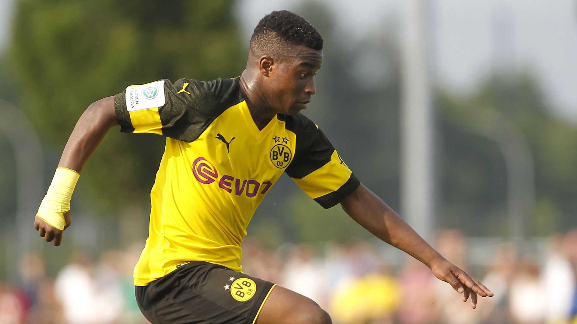 Youssoufa Moukoko Borussia Dortmund BVB